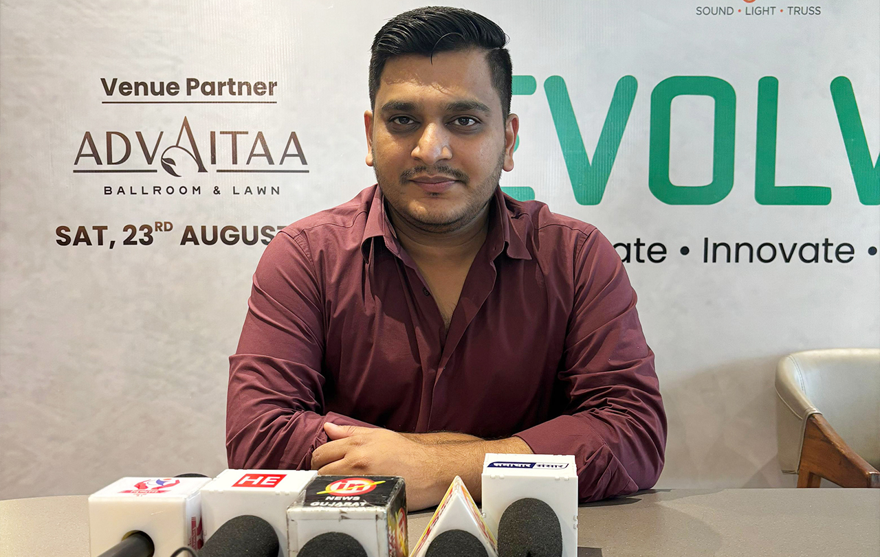  Mr. Vaibhav Agarwal, Event Chairman of SGEMA Evolve 2025, sharing the vision of SGEMA Evolve 2025 during a Press Conference.